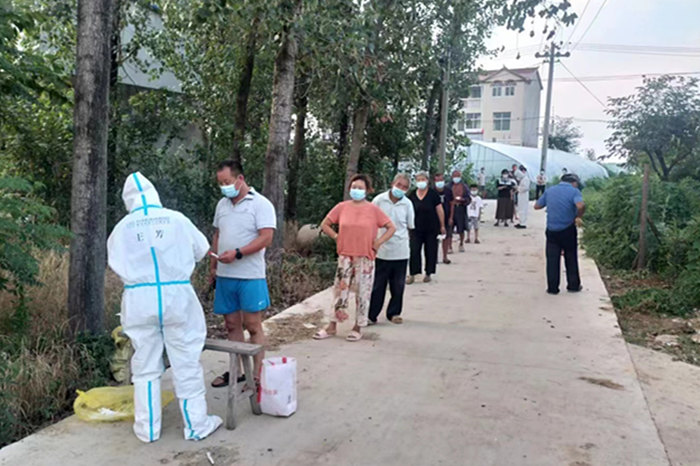 户外采_副本.jpg 户外采_副本.jpg