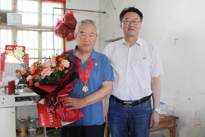 IMG_2524_副本.jpg IMG_2524_副本.jpg