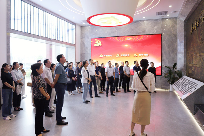 IMG_7822_副本.jpg IMG_7822_副本.jpg